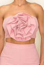 Load image into Gallery viewer, Flower Crop Top and Pants Set
