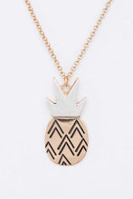 Load image into Gallery viewer, Pineapple Pendant Necklace Set
