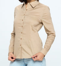 Load image into Gallery viewer, Button Down Long Sleeve Collared Top
